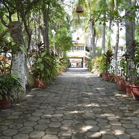 Hotel Leones Marinos San Miguel Zewnętrze zdjęcie